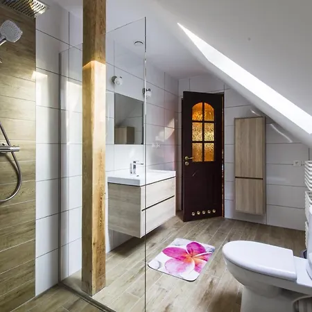 U Lipińskich - Dom Nad Jeziorem Dom wakacyjny