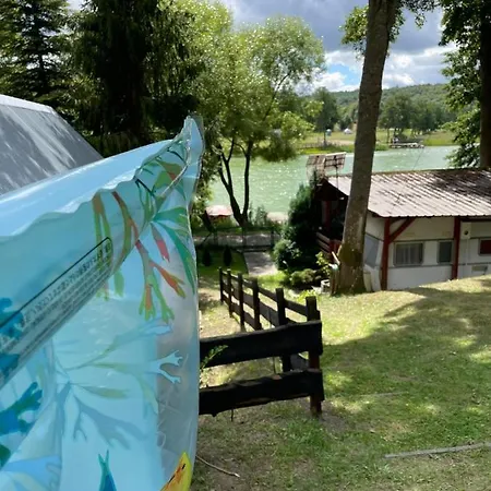 Dom wakacyjny U Lipińskich - Dom Nad Jeziorem Ostrzyce