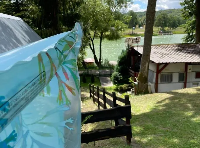 Σπίτι διακοπών U Lipinskich - Dom Nad Jeziorem Ostrzyce